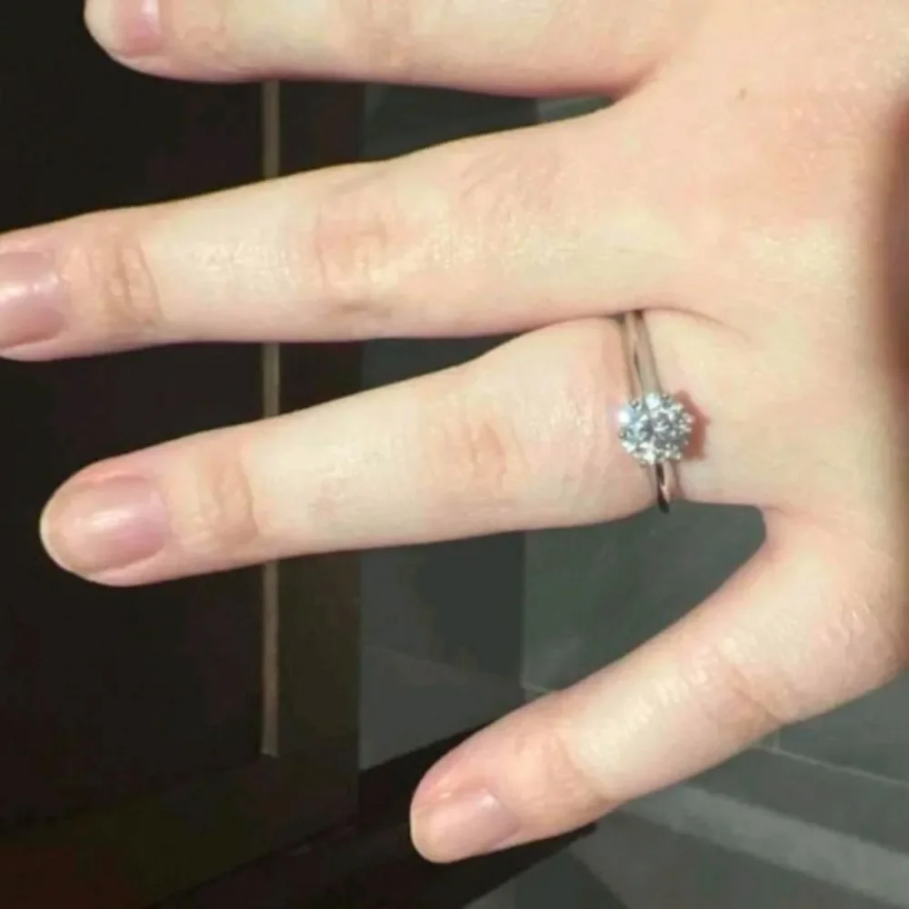 925 sterling silver Diamond wedding ring.